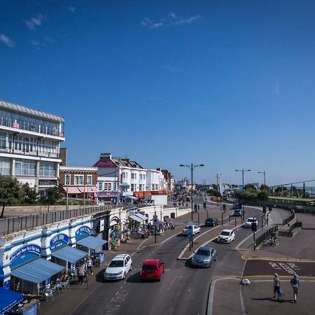 Southend Central Hotel - Close To Beach, City Centre, Train Station & Southend Airport Buitenkant foto